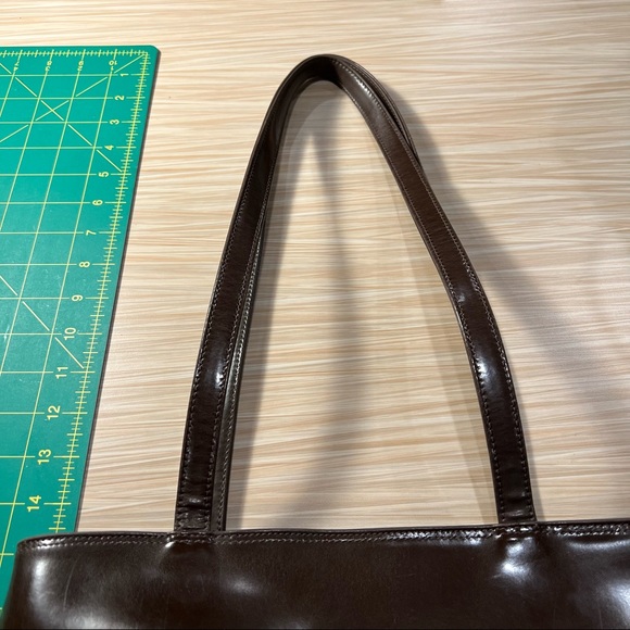 Brown leather tote. - Picture 6 of 8